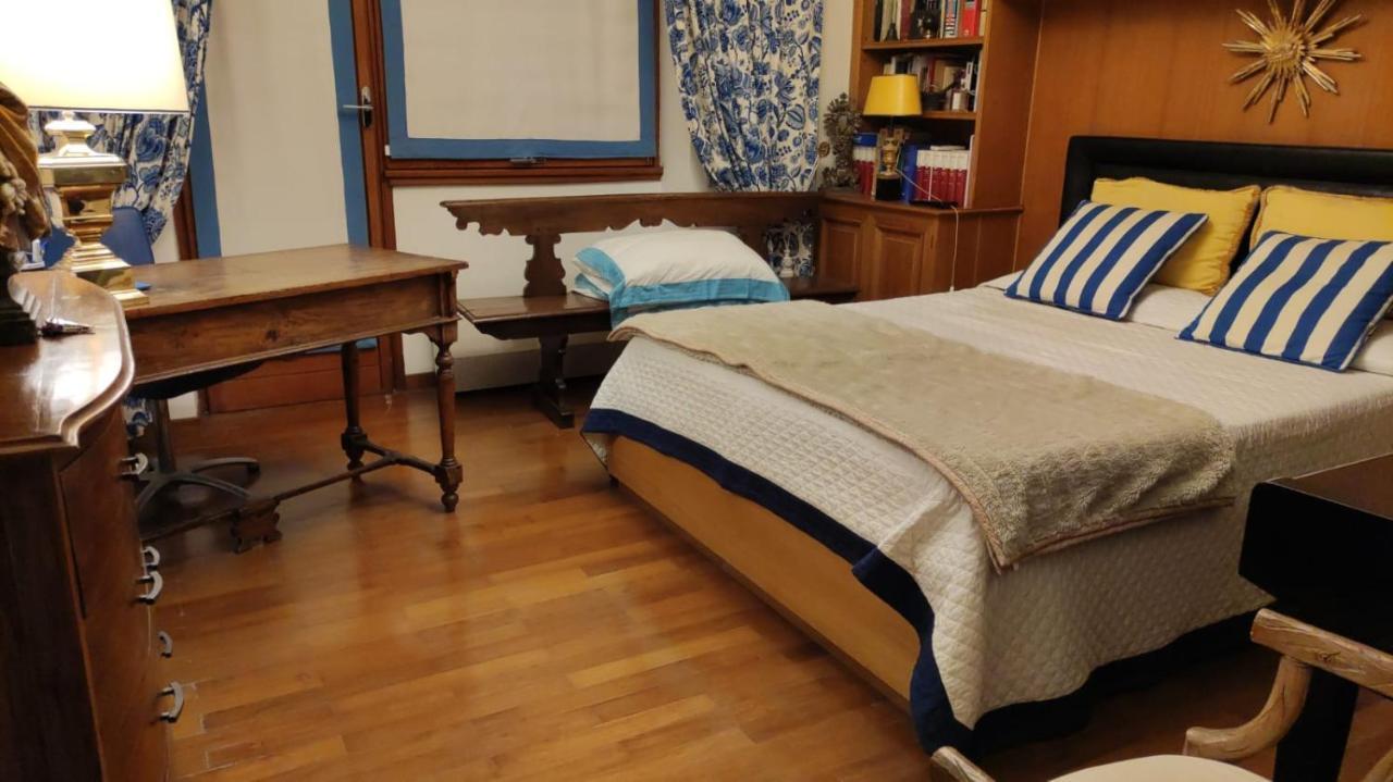 Villa Wurth Al Gianicolo B&B Rome Buitenkant foto